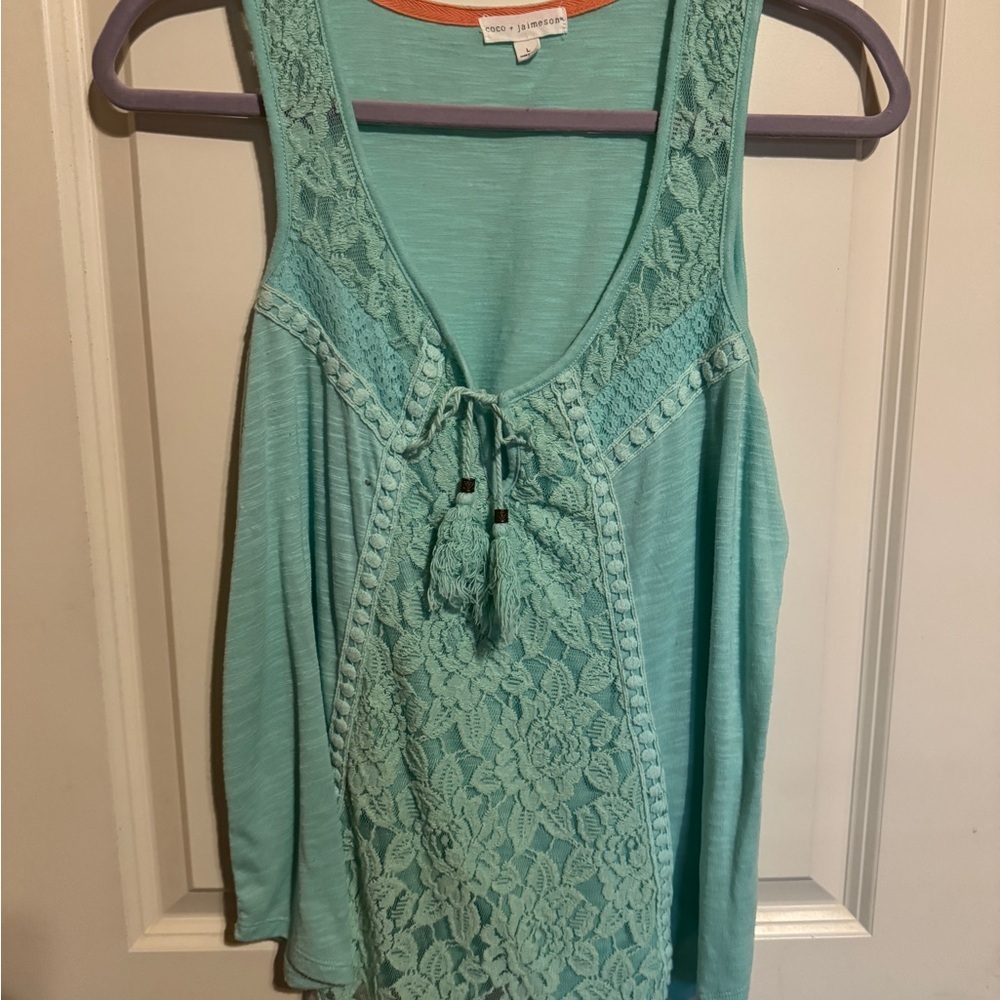 Coco + Jaimeson Mint‎ Lace Detail Tank Top Size Large